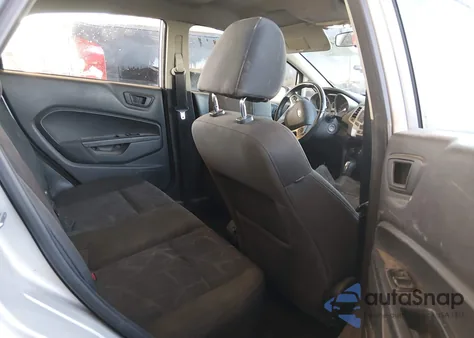 2013 Ford Fiesta Se z USA, uszkodzony, nr VIN 3FADP4BJ0DM173018